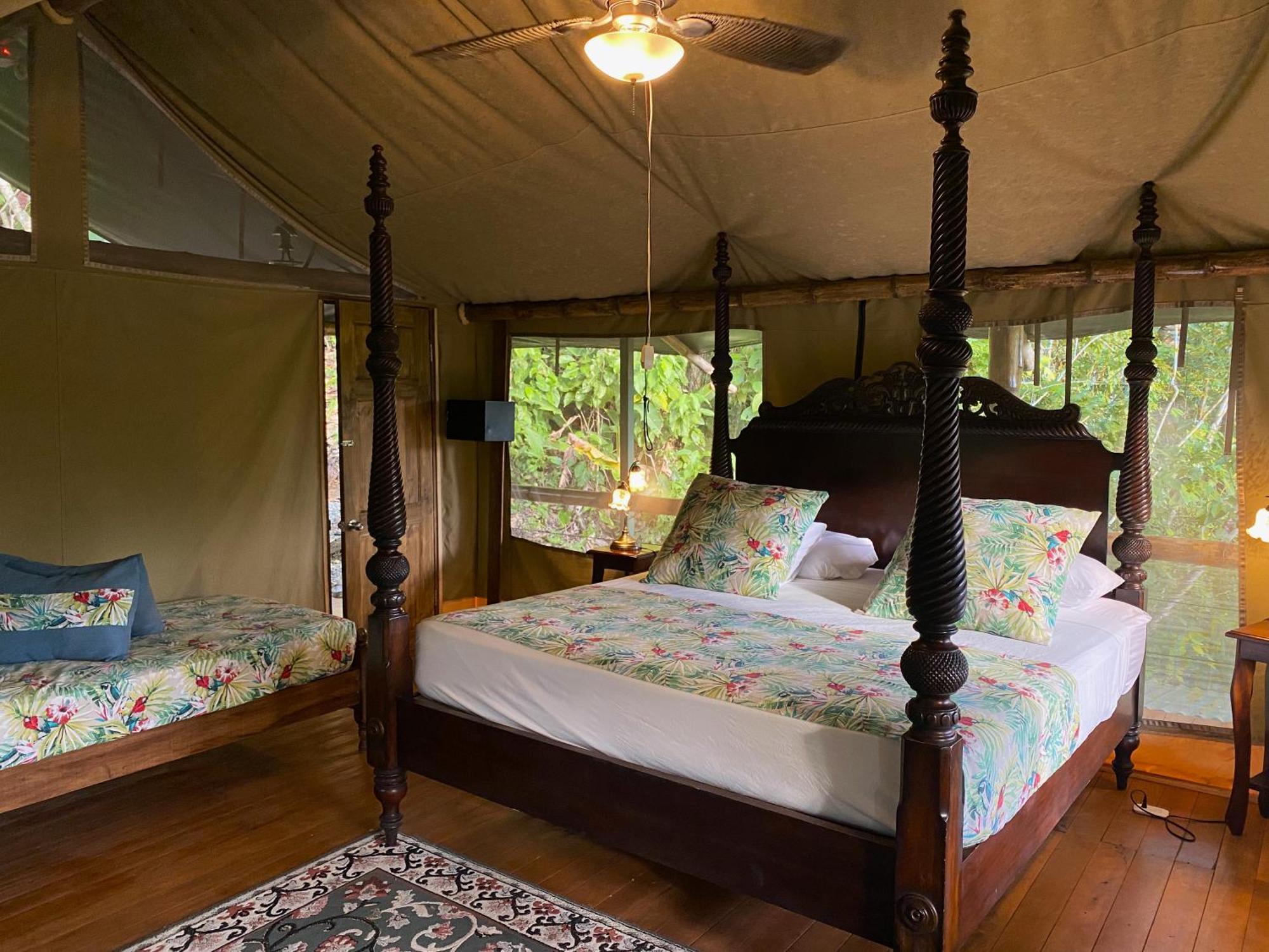Colina Secreta - Glamping And Villas Puerto Viejo de Talamanca Zewnętrze zdjęcie