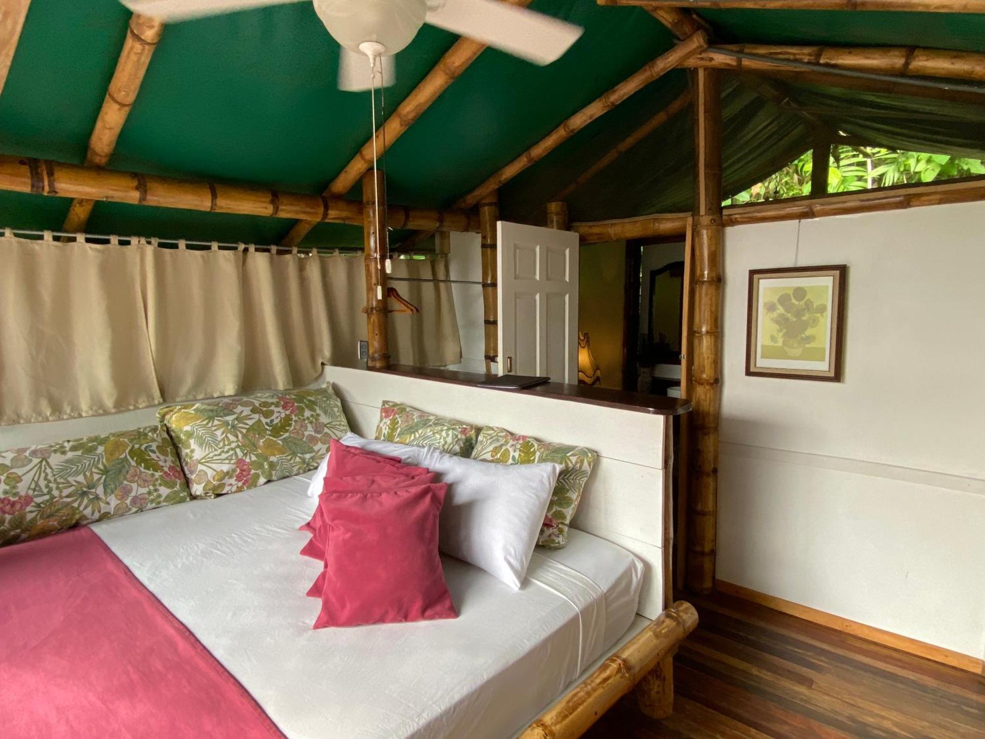 Colina Secreta - Glamping And Villas Puerto Viejo de Talamanca Zewnętrze zdjęcie